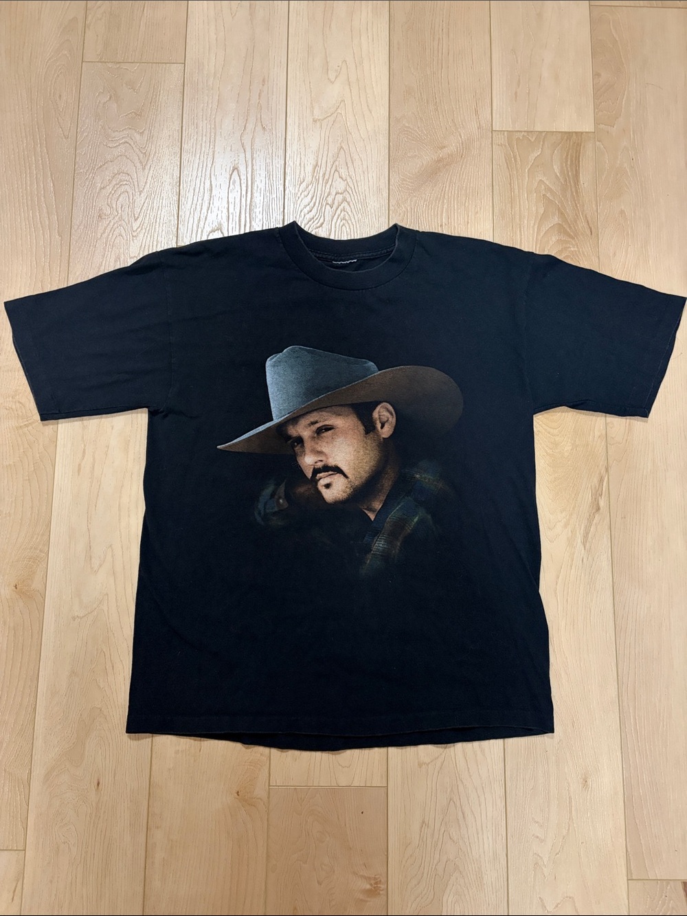 Vintage 1995 Tim McGraw Concert Tee, no size tag, see measurements